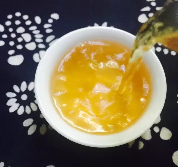 如(rú)何正确鑒别普洱茶的(de)好(hǎo)壞?(圖15) 如(rú)何正确鑒别普洱茶的(de)好(hǎo)壞?(圖15)